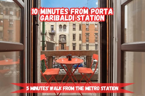 Day, Dining area, Text overlay, Street view