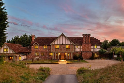 Property building, Facade/entrance, Off site