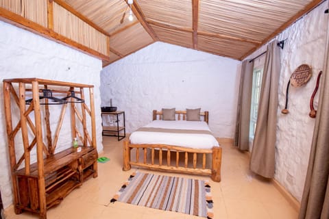 Bed, Photo of the whole room, Bedroom, bunk bed, towels, wardrobe