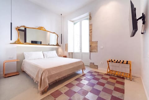 Bed, Bedroom