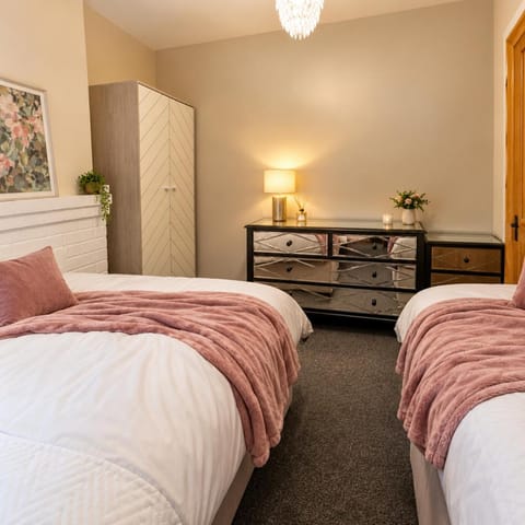 Property building, Bedroom