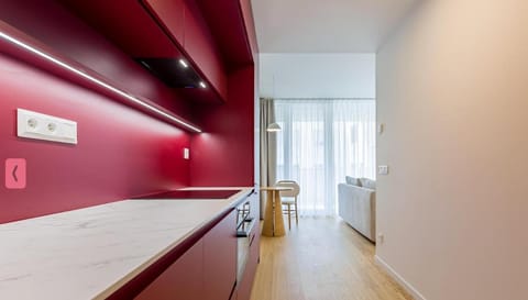 Photo of the whole room, kitchen