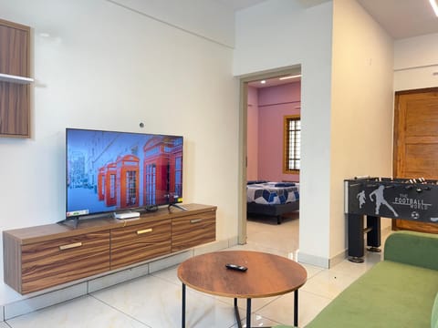 TV and multimedia, Living room, Seating area