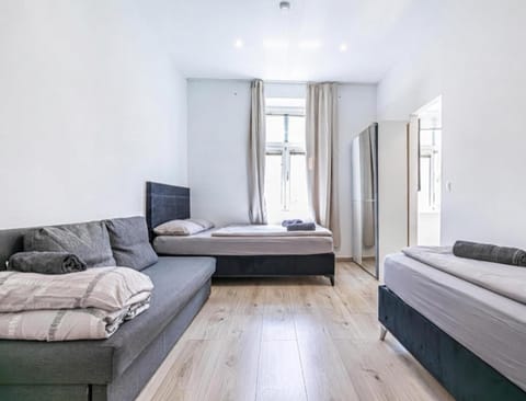 Property building, Bed, Seating area, Bedroom, towels