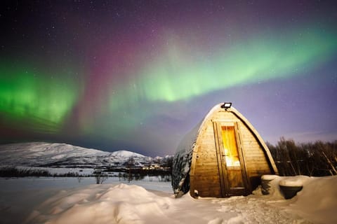 Night, Natural landscape, Winter, Sauna, View (from property/room), Mountain view