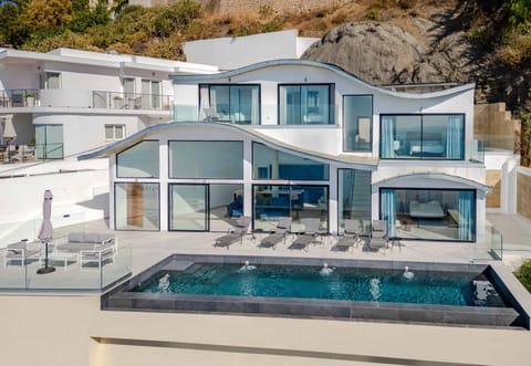 Property building, Patio, Day, Natural landscape, View (from property/room), Balcony/Terrace, Pool view, Swimming pool, sunbed