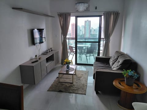 Communal lounge/ TV room, TV and multimedia, Living room, Seating area
