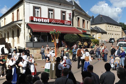 Facade/entrance, Street view