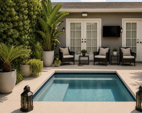 Patio, TV and multimedia, Pool view, Swimming pool, sunbed
