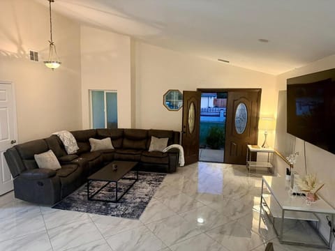 TV and multimedia, Living room