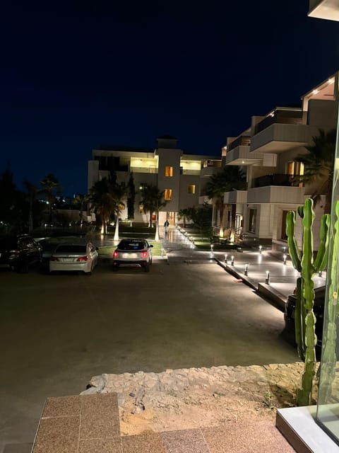 Property building, Night