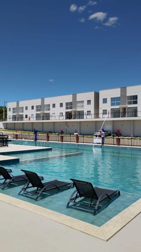 Day, Swimming pool, sunbed