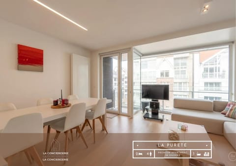 TV and multimedia, Living room, Dining area