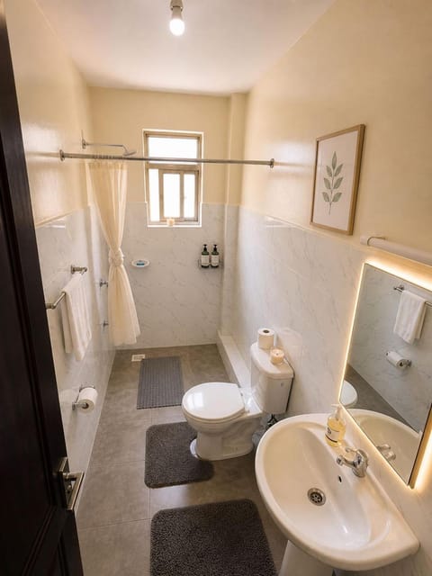 Toilet, Bathroom