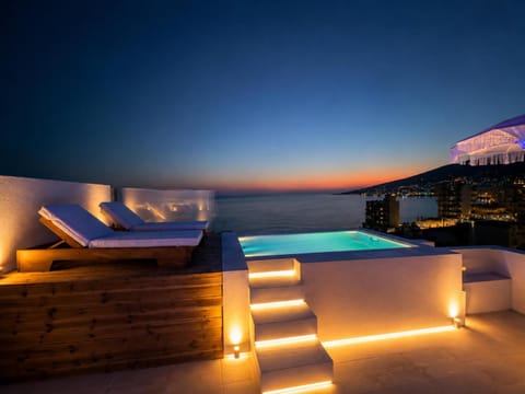 Seating area, Pool view, Swimming pool