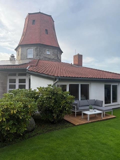 Property building, Garden, Garden view