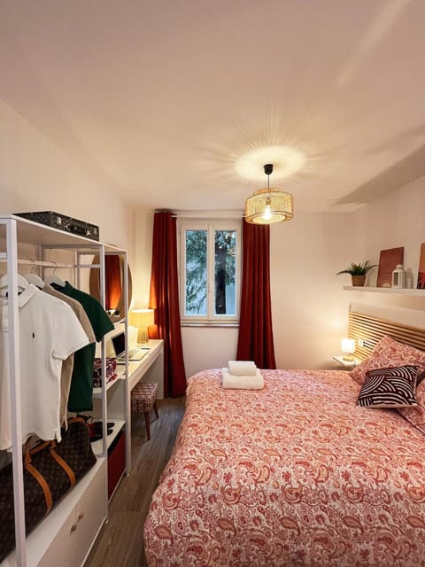 Bed, Bedroom, wardrobe