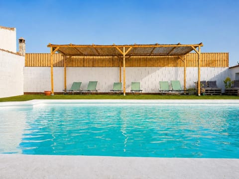 Pool view, Swimming pool, Swimming pool, sunbed