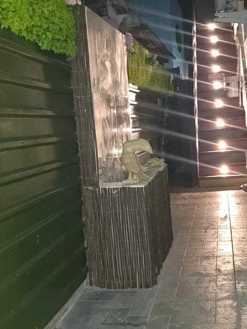 Facade/entrance, Night