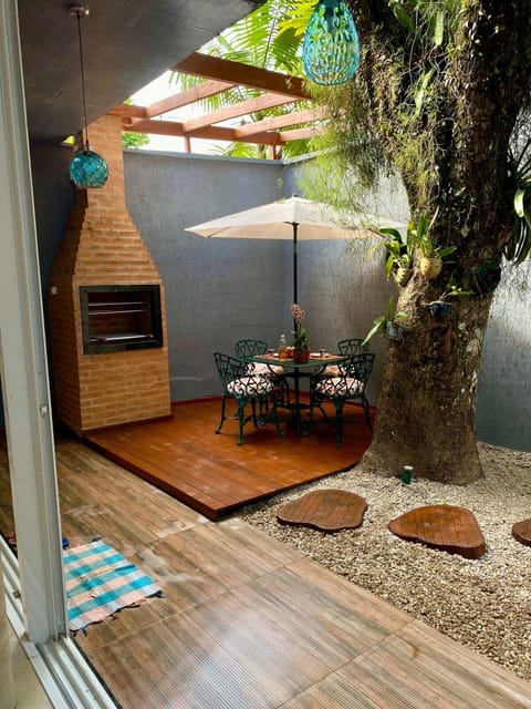 Patio, Garden, Dining area