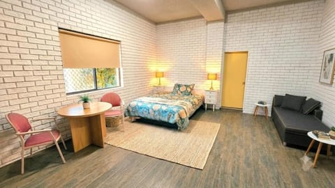 Bed, Living room, Photo of the whole room, Seating area, Bedroom
