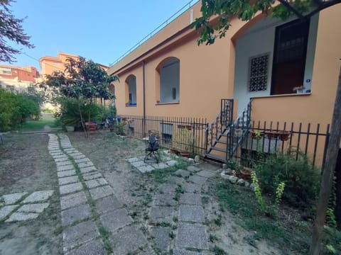 Property building, Garden