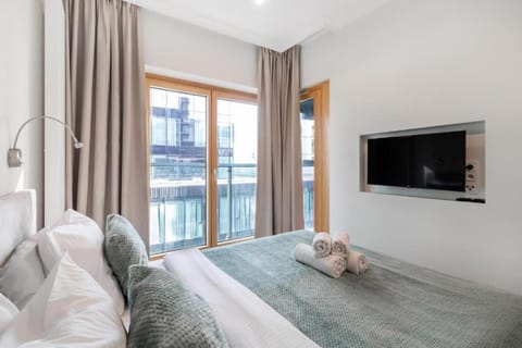 Communal lounge/ TV room, Bed, TV and multimedia, Photo of the whole room, Evening entertainment, Bedroom, towels