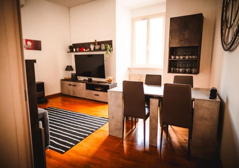Communal lounge/ TV room, Communal lounge/ TV room, TV and multimedia, Living room, Seating area