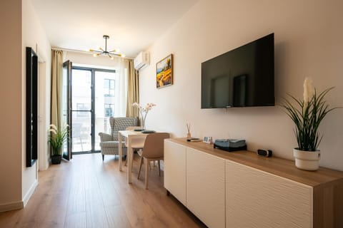 TV and multimedia, Seating area
