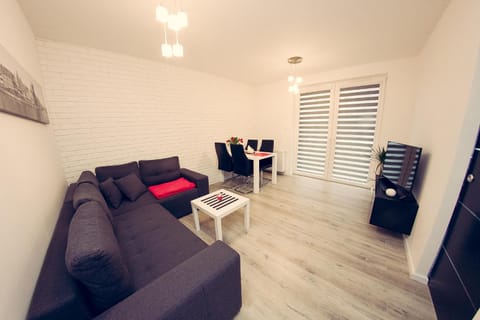 Living room, Photo of the whole room