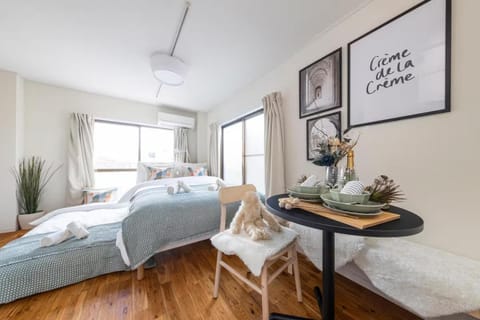 Living room, Bedroom