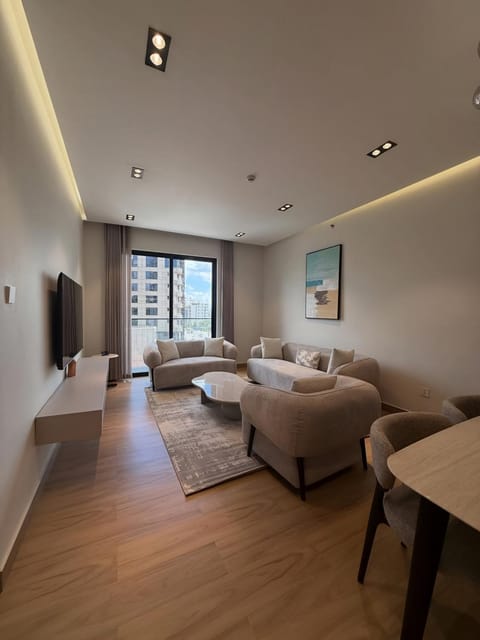TV and multimedia, Living room, Photo of the whole room, Seating area