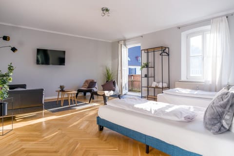 Living room, Bedroom