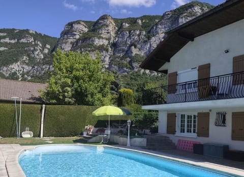 Mountain view, Swimming pool