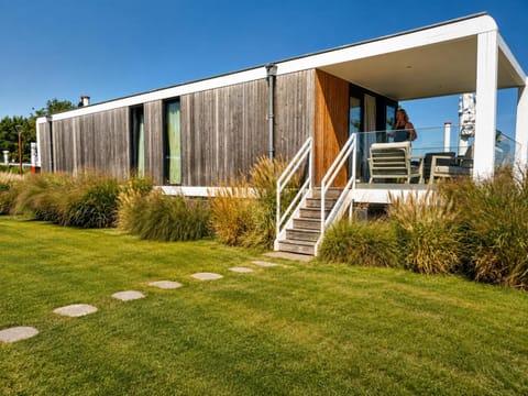 Property building, Garden, Garden view