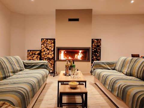 Property building, Living room