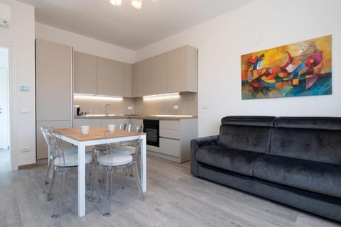 Kitchen or kitchenette, Living room, Dining area