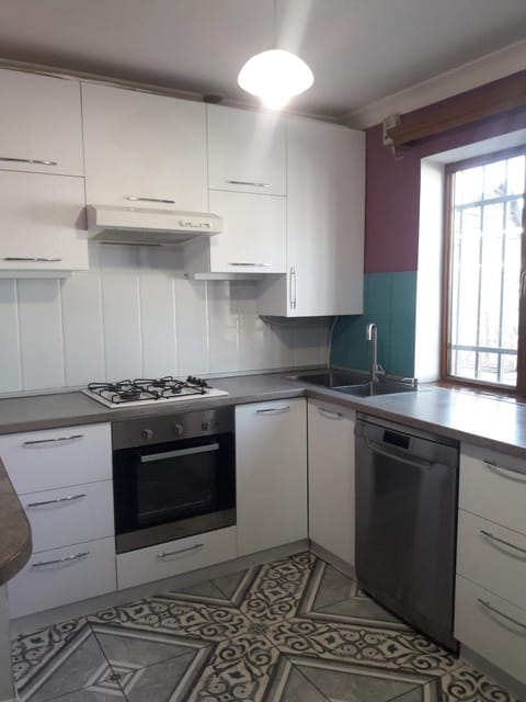 Kitchen or kitchenette, oven, stove