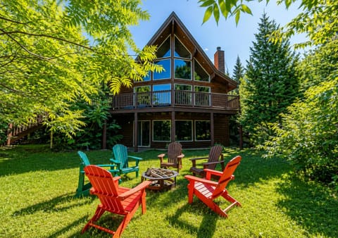Property building, Natural landscape, Garden, Garden view