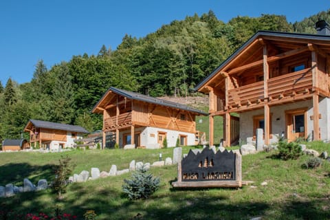 Property building, Natural landscape, Garden