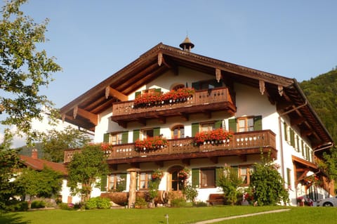 Dammerer Hof inkl. Chiemgaukarte Apartment in Ruhpolding