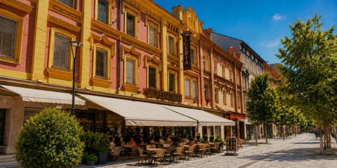 Property building, Restaurant/places to eat