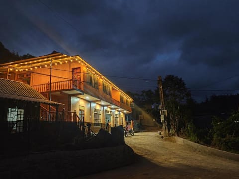 Property building, Night, Breakfast
