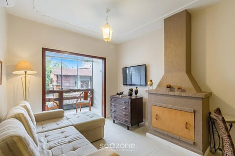 TV and multimedia, View (from property/room), Balcony/Terrace, Living room, Seating area