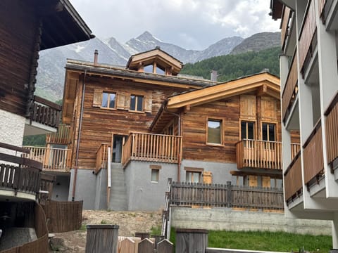 Property building, Mountain view