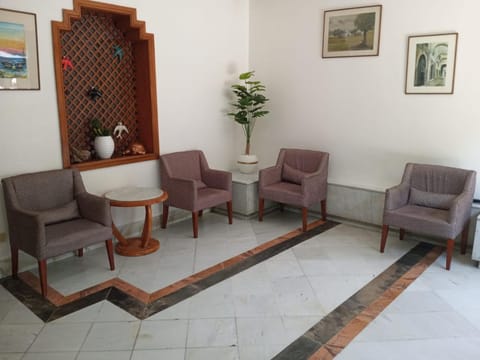 Living room, Lobby or reception