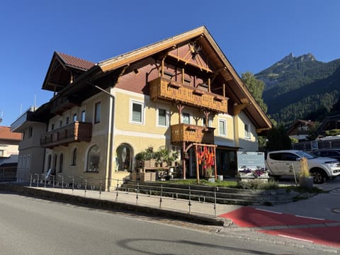 Property building, Street view