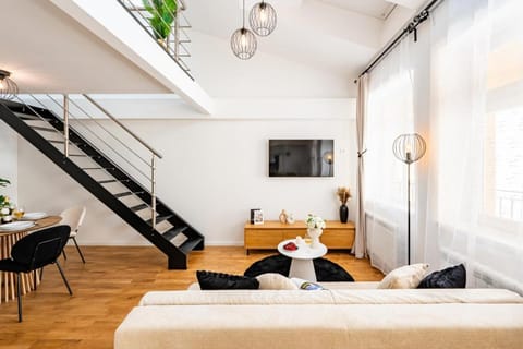 Lounge or bar