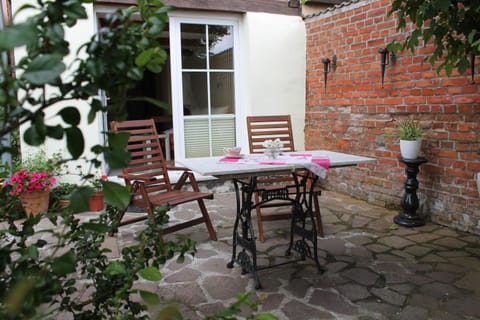 Facade/entrance, Summer, BBQ facilities, Balcony/Terrace, Other, Decorative detail, On site