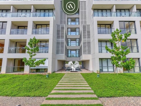 Property building, Spring, Day
